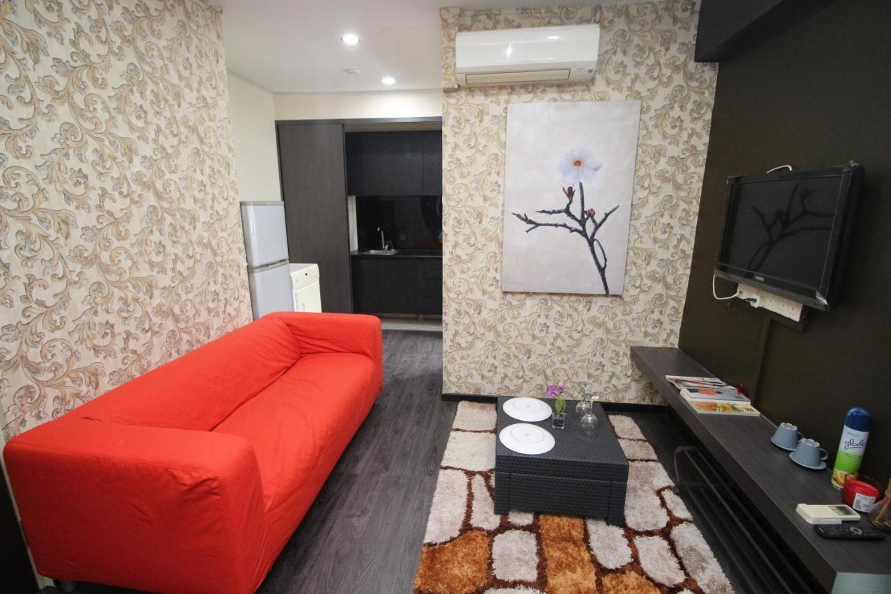 Jjh Serviced Apartments Near Serangoon Mrt 新加坡 外观 照片