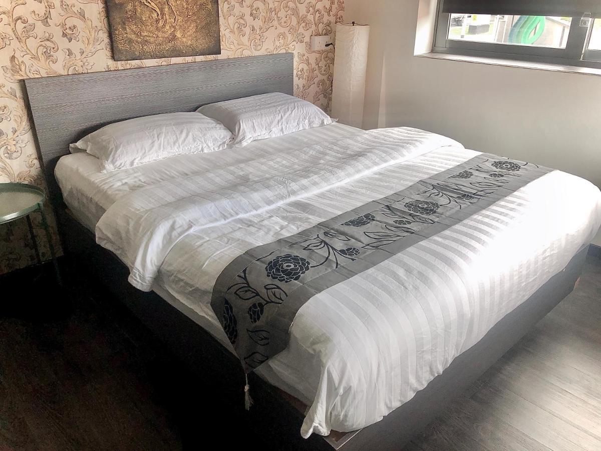 Jjh Serviced Apartments Near Serangoon Mrt 新加坡 外观 照片